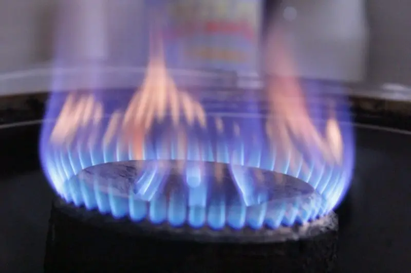 Jak korzystać z kuchenki gazowej? 3 proste sposoby
