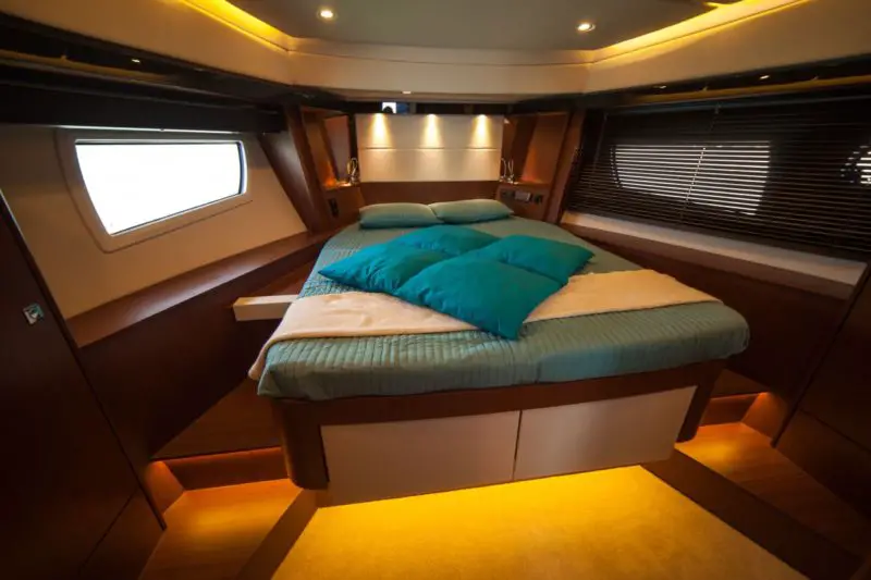 Jak zbudować łóżko do łodzi? 7 prostych kroków