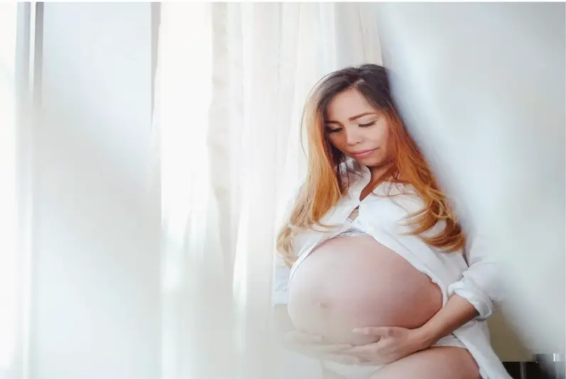 Pomysły na zdjęcie ciążowe: kiedy zrobić sesję zdjęciową ciążową