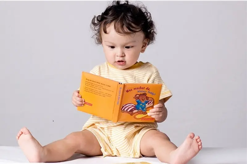 Co napisać w książce prezentowej dla dziecka? Pomysły