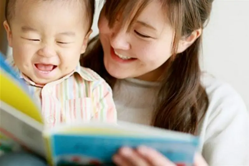 Co napisać w Życząc dobrze Książka na Baby Shower? Porady
