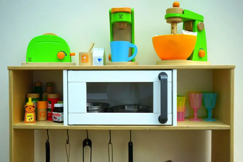 Jak pozbyć się pleśni z kuchenki mikrofalowej: 6 niesamowitych kroków DIY?