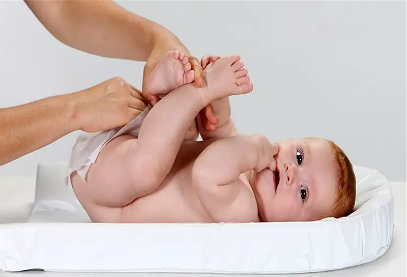 Jak prać pieluchy wielokrotnego użytku Innoo Baby? Porady
