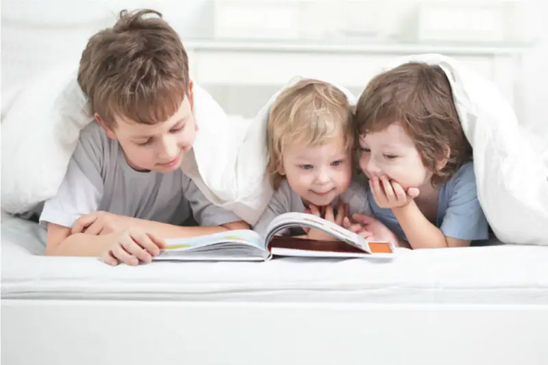 Jak zrobić cyfrową książkę pamięci dziecka?