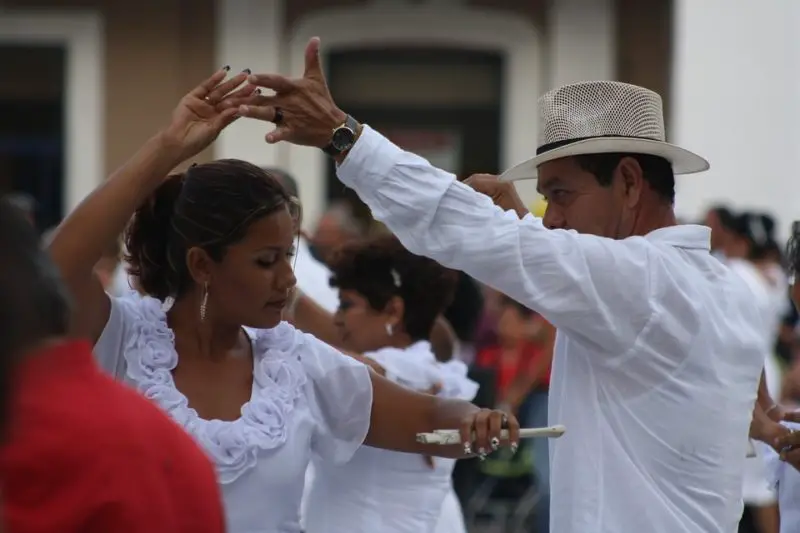 W co się ubrać na meksykańskie wesele: nakazy i zakazy