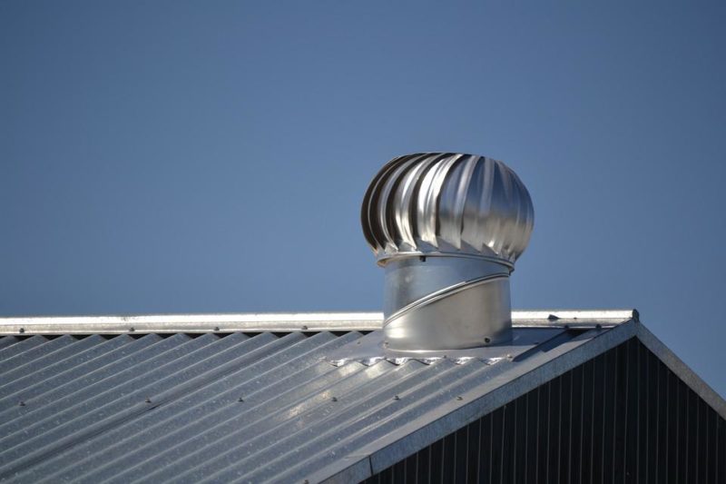 Jak czyścić otwór wentylacyjny suszarki na dachu? 4 proste kroki!