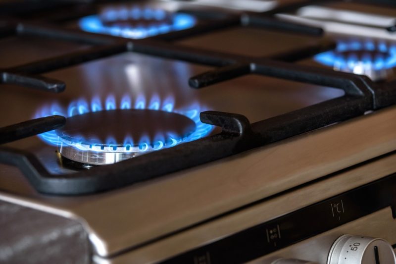 Jaka temperatura to średnie ciepło na kuchence elektrycznej? Interesujące fakty!